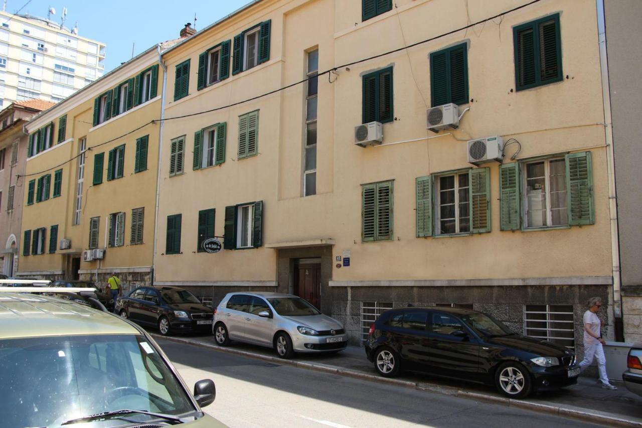Apartment Simone Spalato Esterno foto