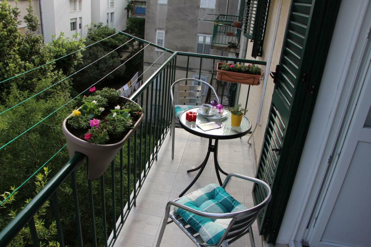 Apartment Simone Spalato Esterno foto