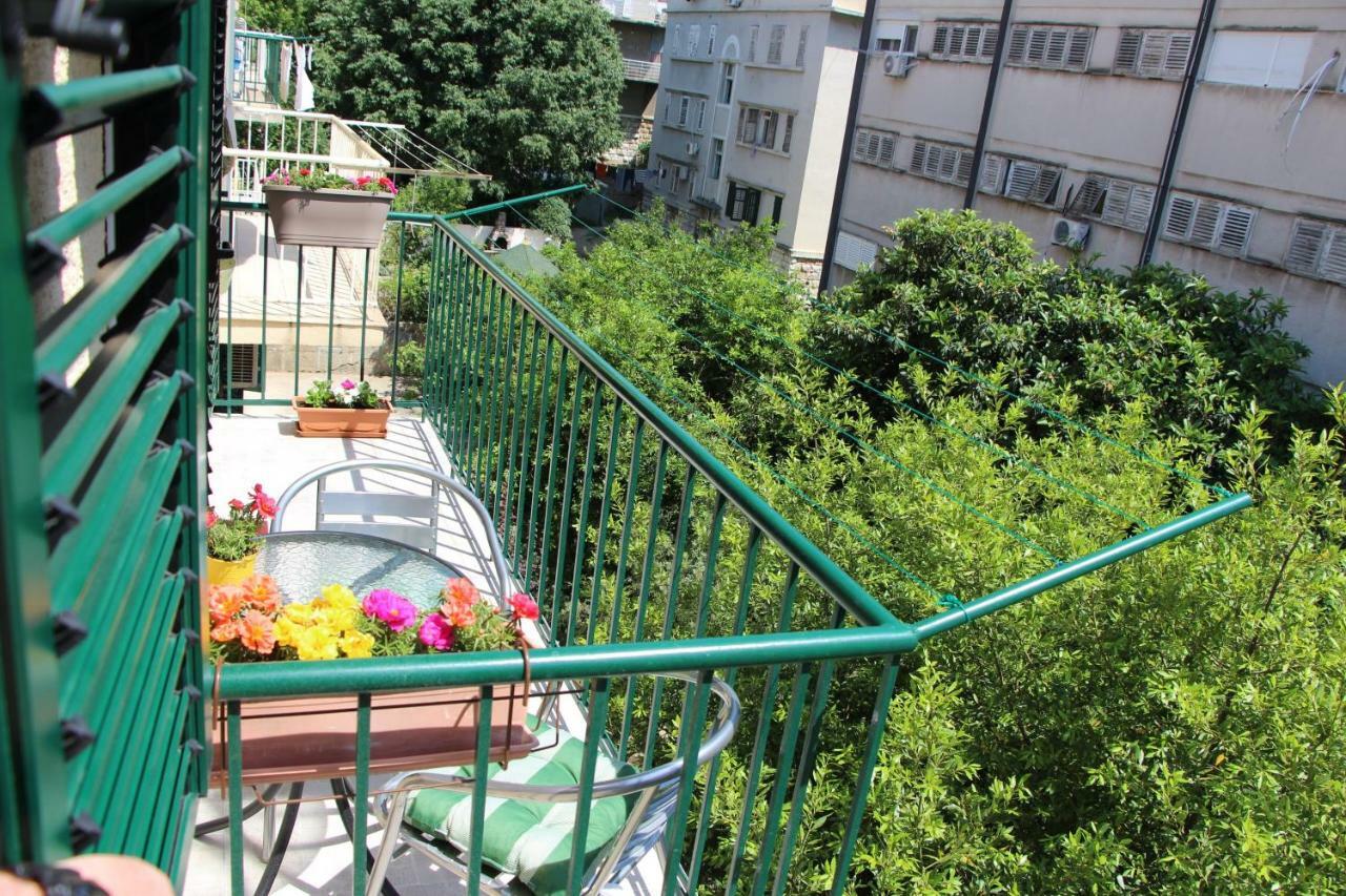 Apartment Simone Spalato Esterno foto